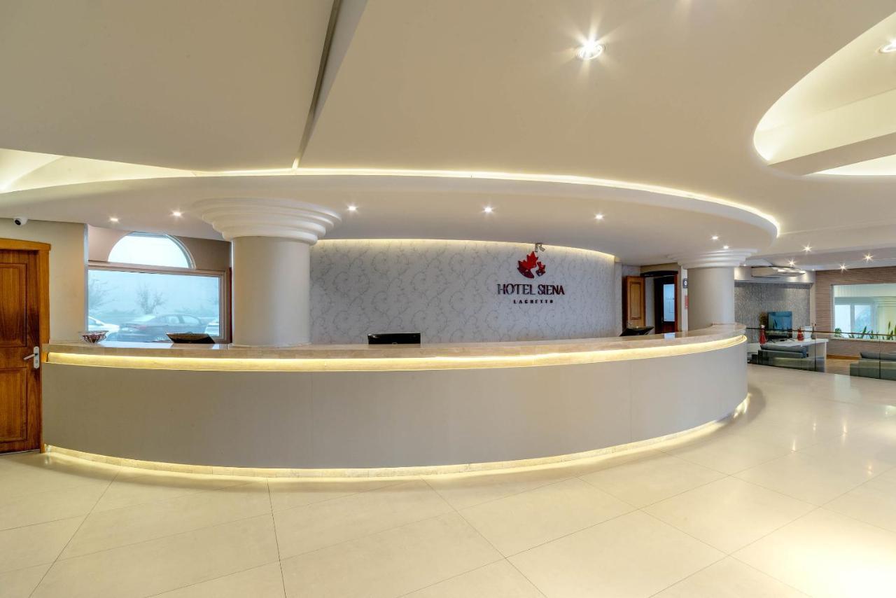 Hotel Laghetto Siena Грамаду Экстерьер фото