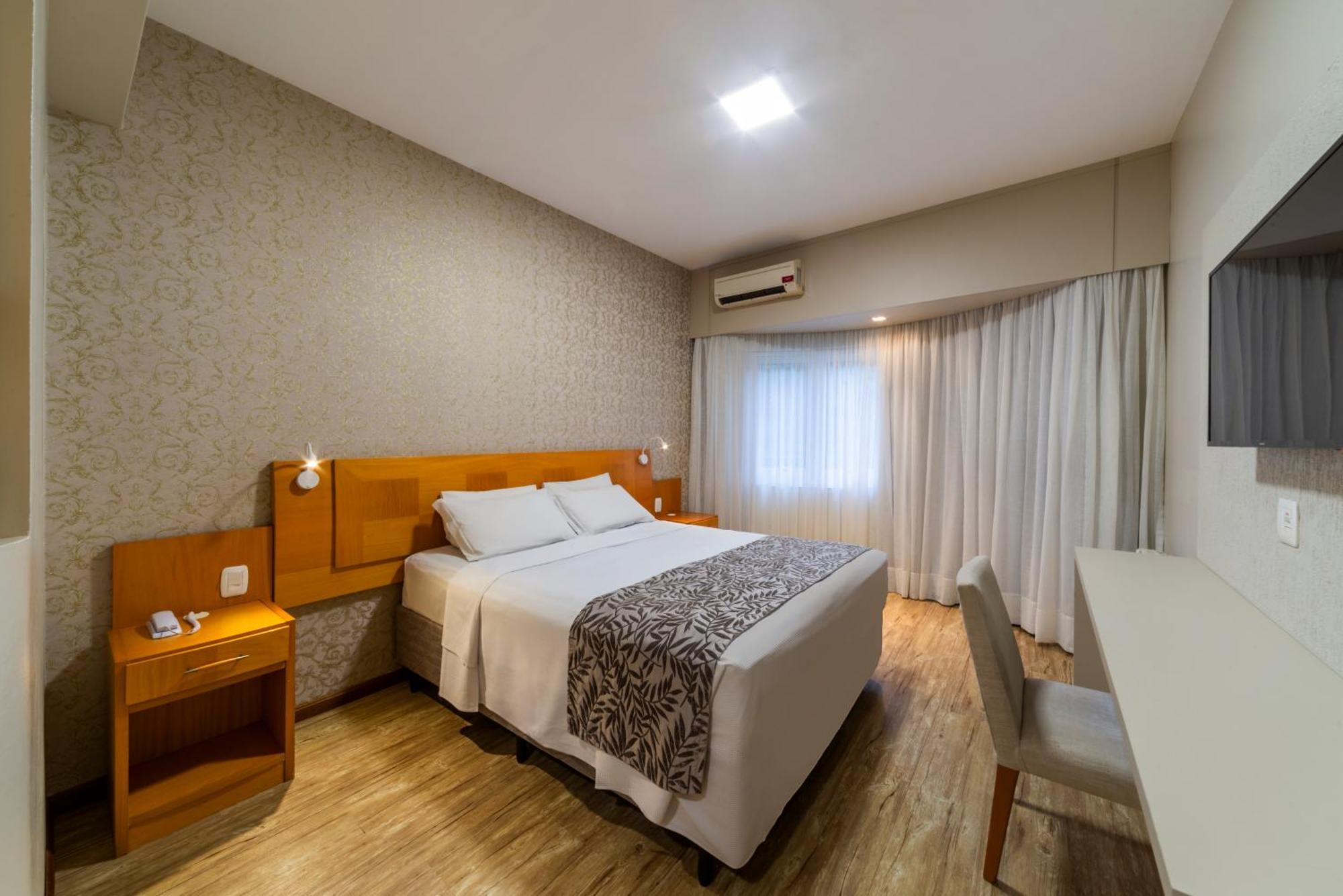 Hotel Laghetto Siena Грамаду Экстерьер фото